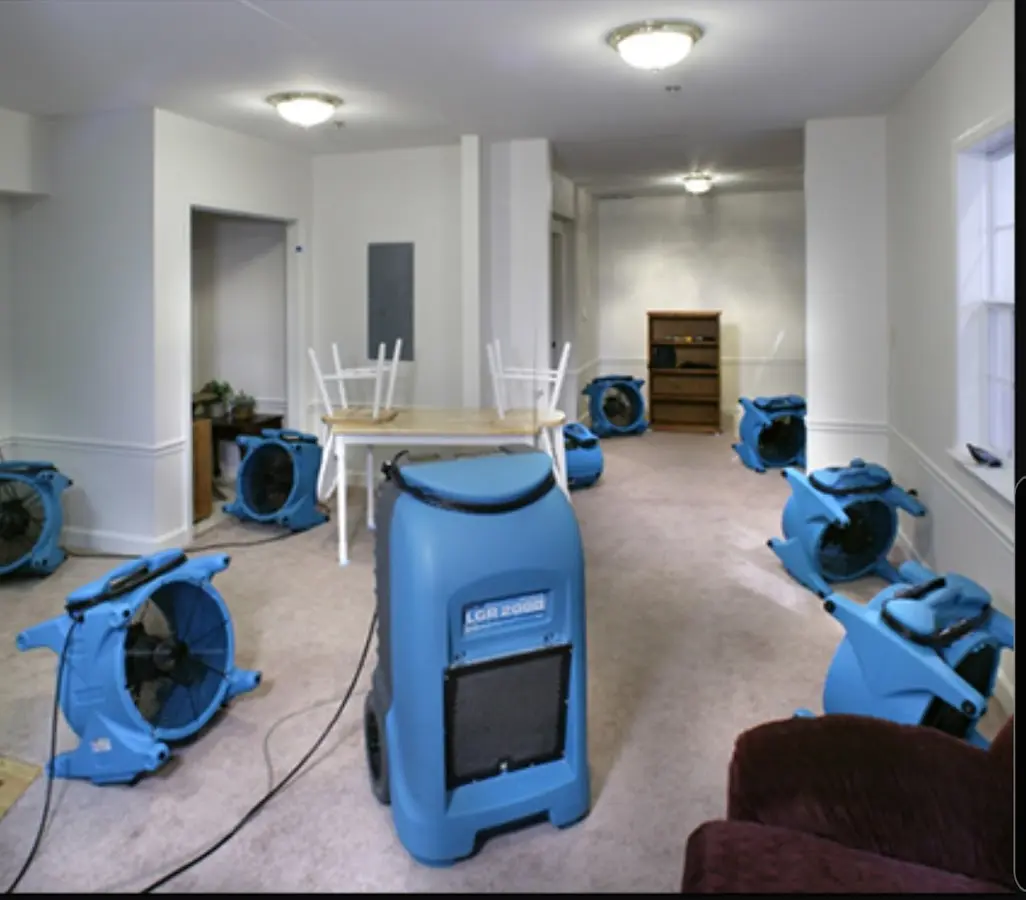 Air movers and dehumidifier setup for Water Extraction & Removal in Sandwich
